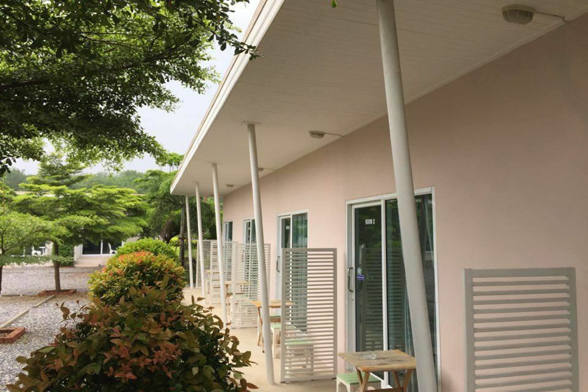 Baan Chan Suan Nong Nam Daeng Экстерьер фото